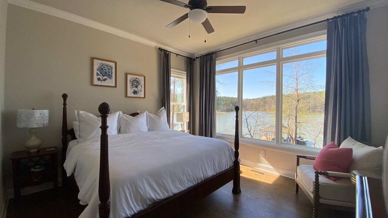 Photo of Bedroom in West Union