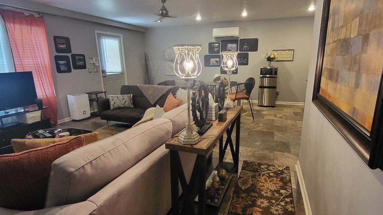 Photo of Livingroom in Buford