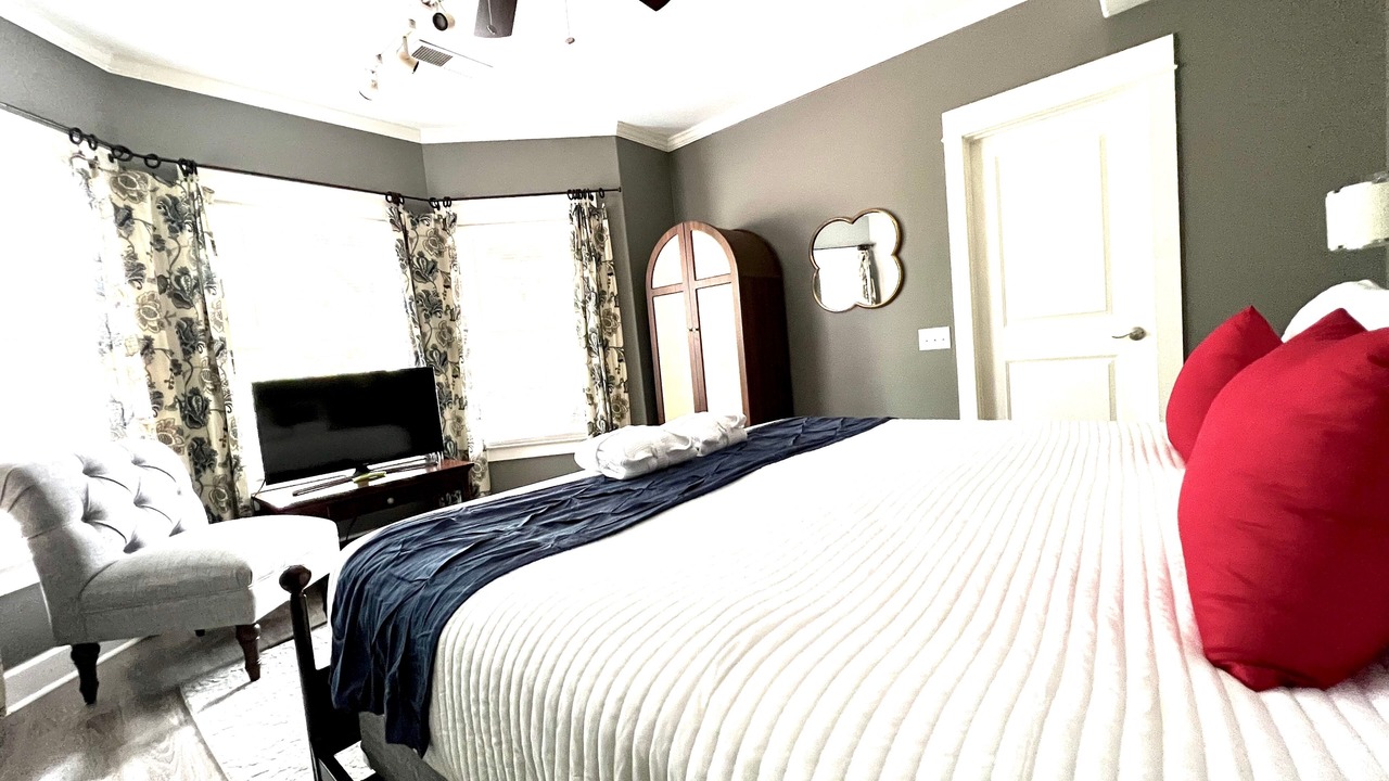 Photo of Bedroom in Canton