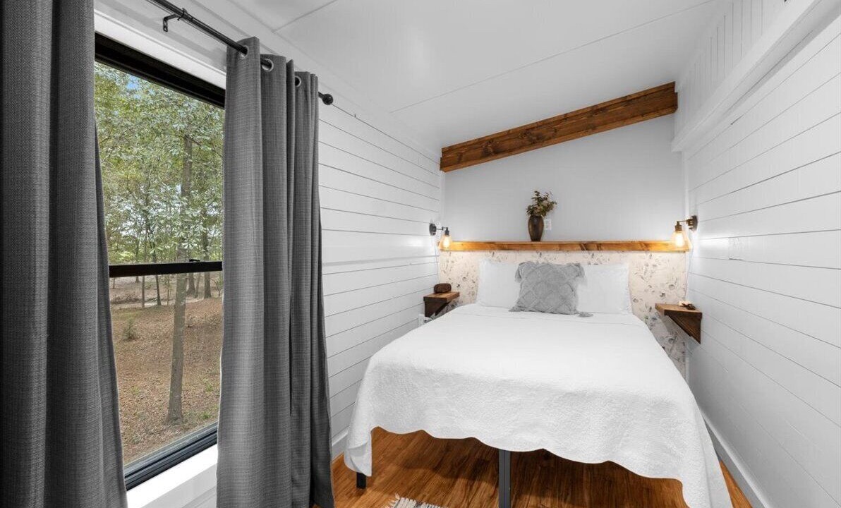 Photo of Bedroom in Marshallville