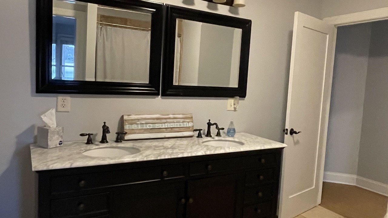 Photo of Bathroom in Misty River