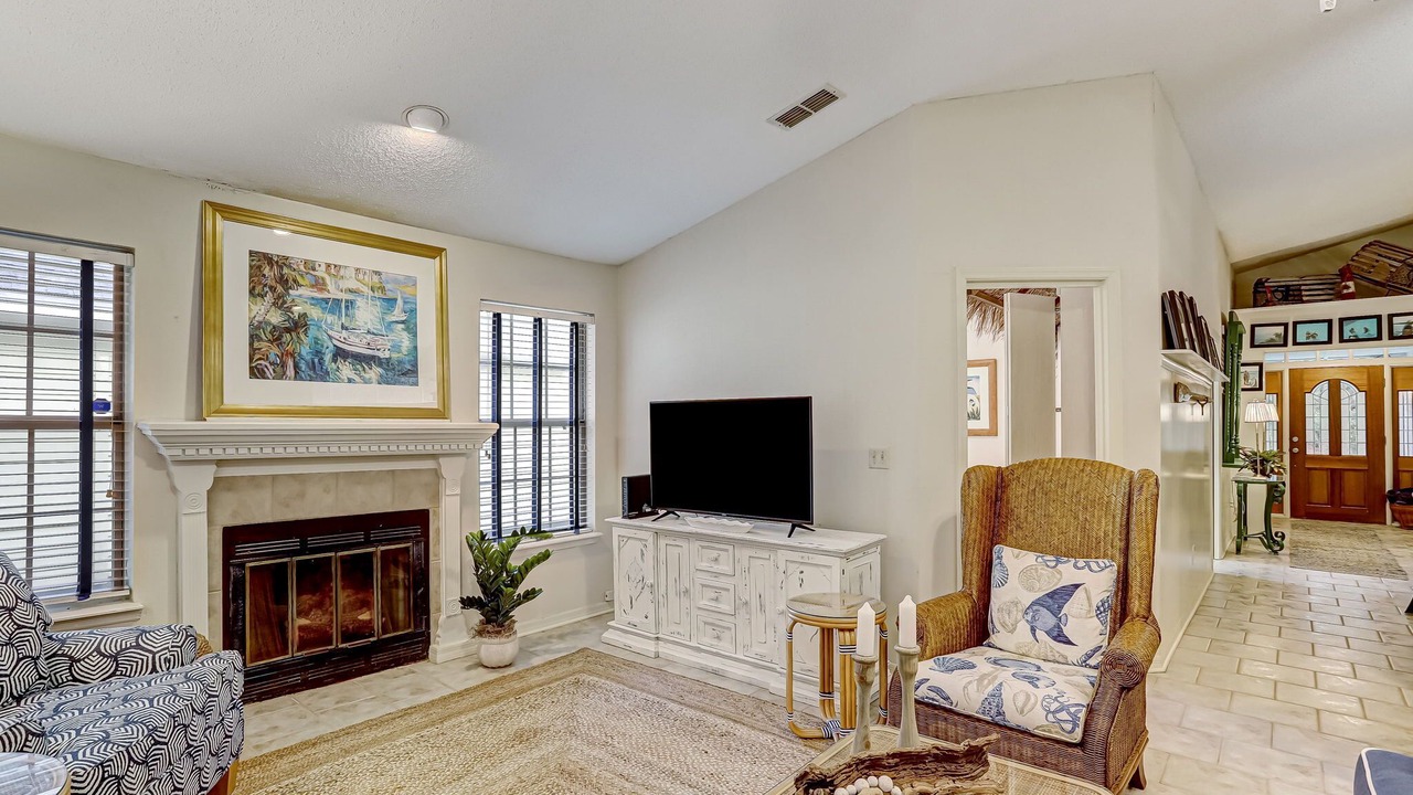 Photo of Livingroom in American Beach