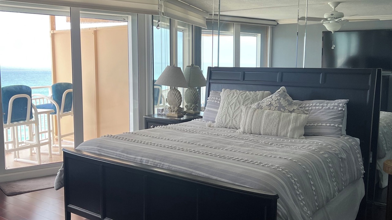 Photo of Bedroom in Daytona Beach Shores