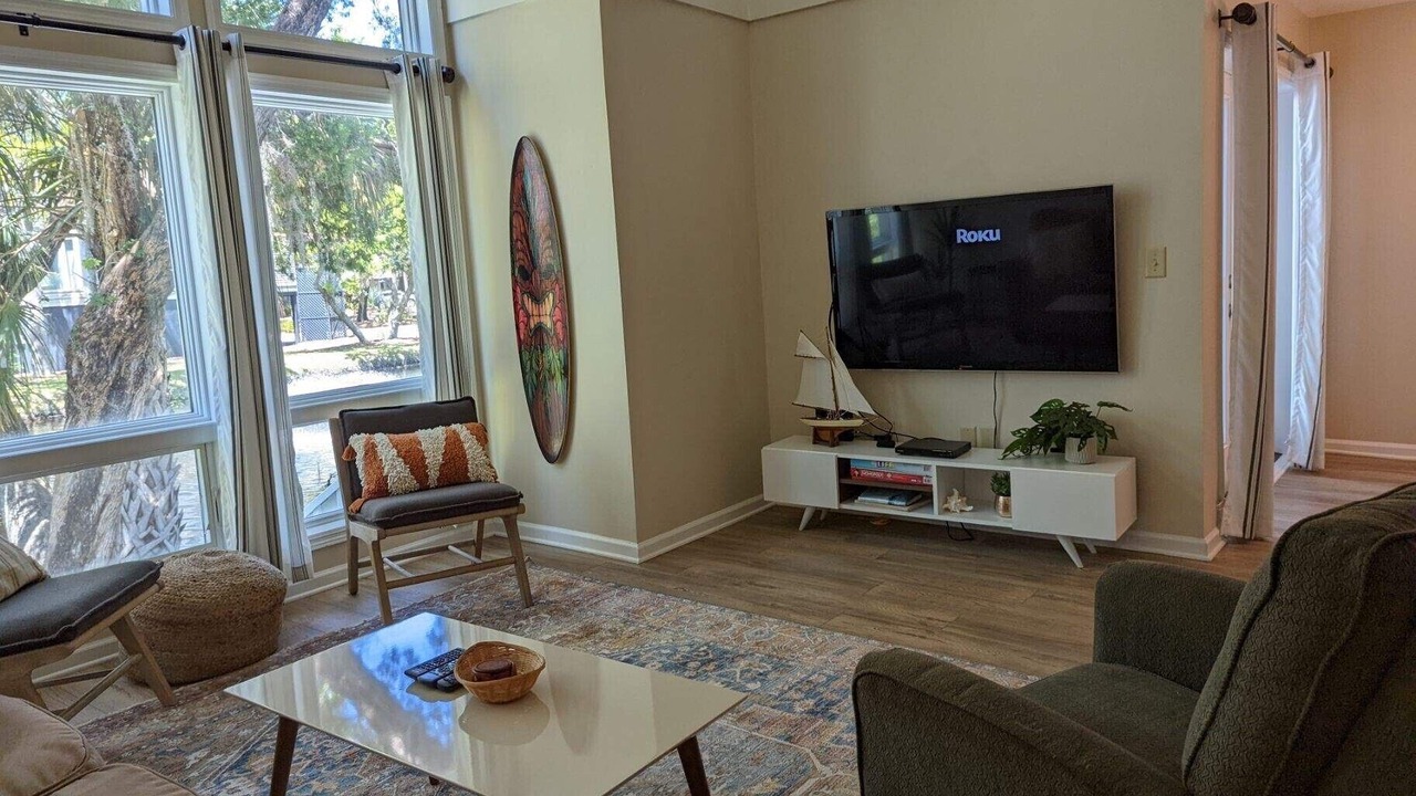 Photo of Livingroom in Ocean Ridge