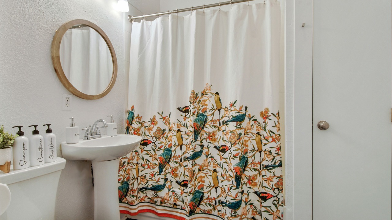Photo of Bathroom in Mid-City