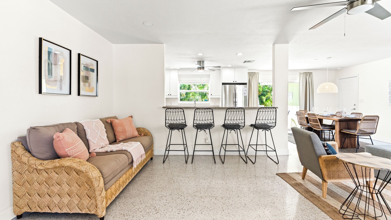 Photo of Livingroom in Singer Island