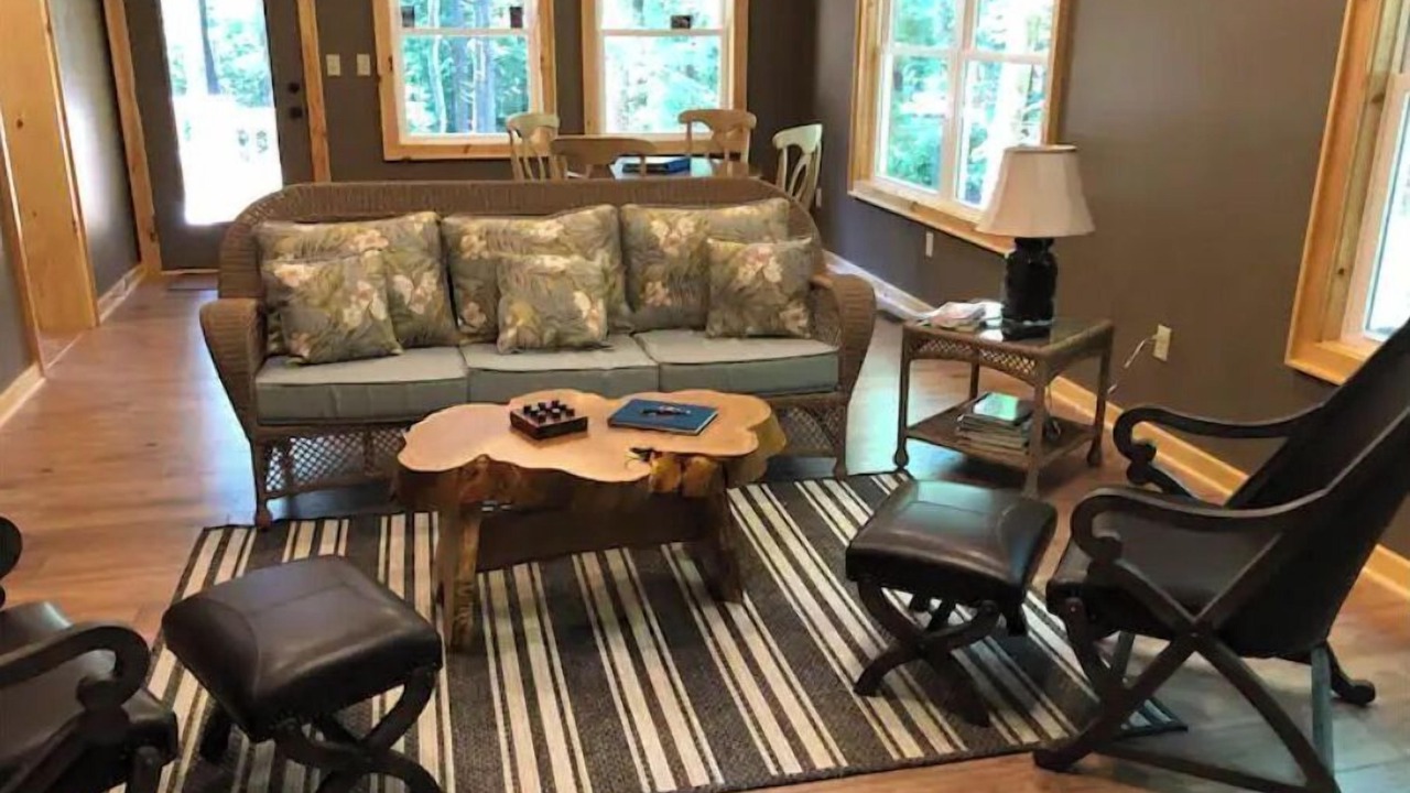 Photo of Livingroom in Pickens