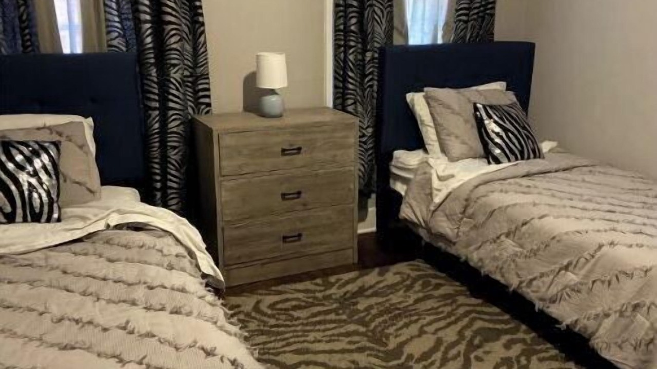 Photo of Bedroom in Fondren