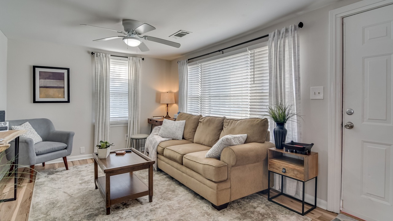 Photo of Livingroom in Olde Town Augusta
