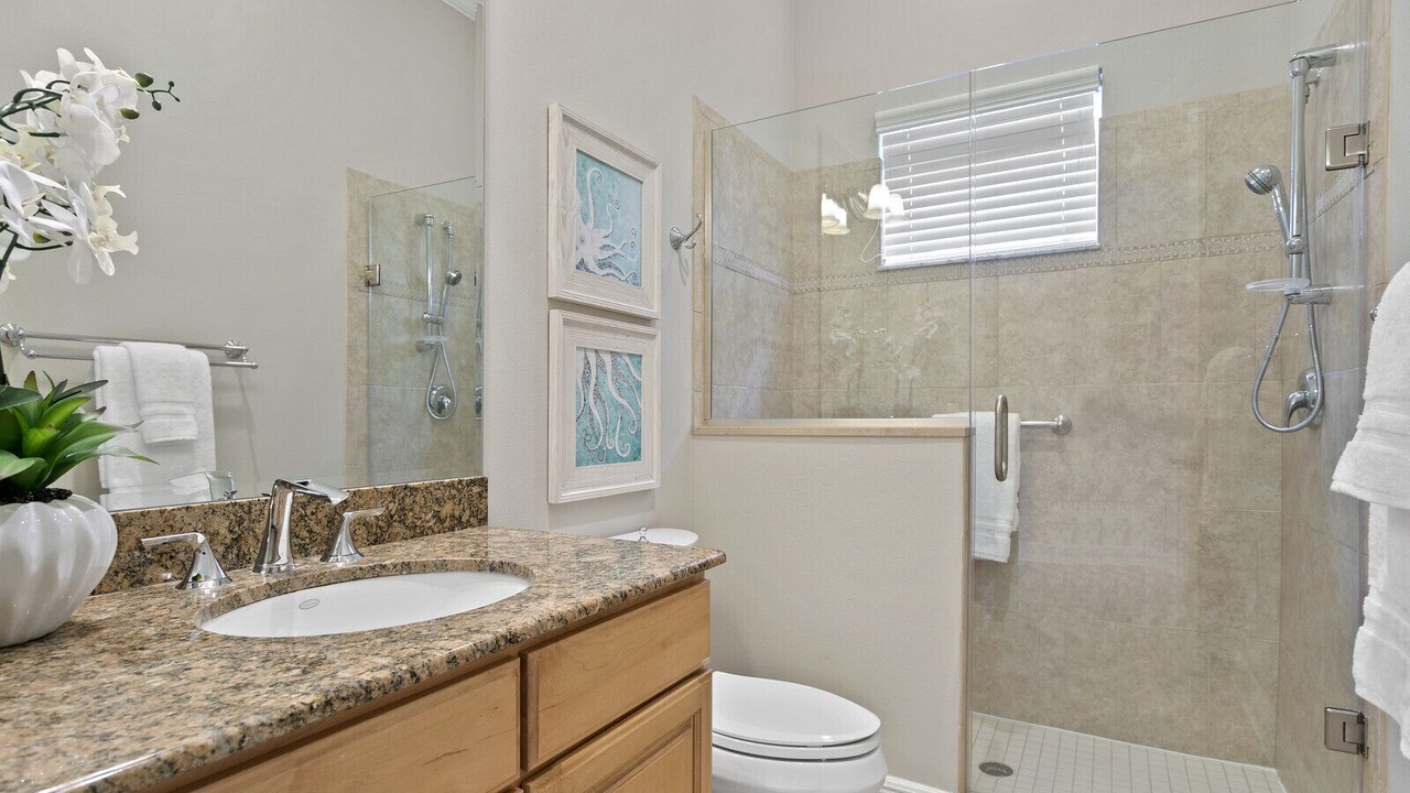 Photo of Bathroom in Apollo Beach