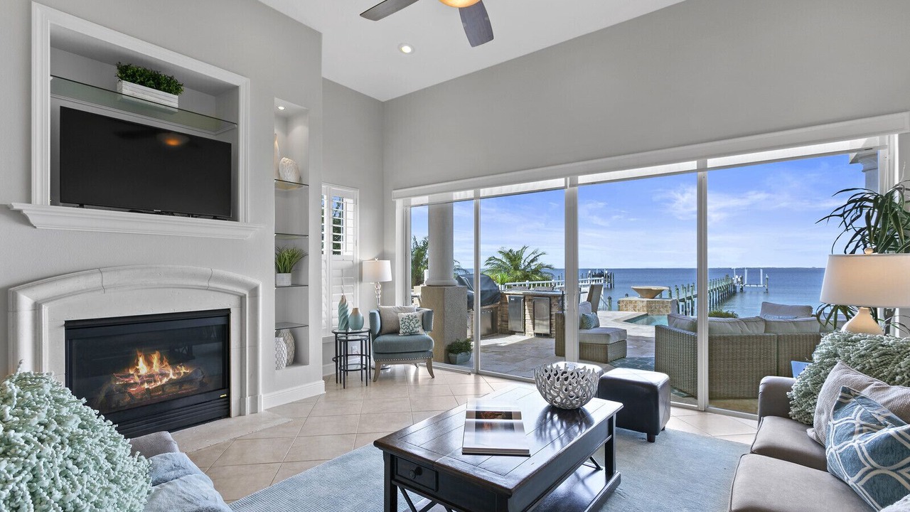 Photo of Bedroom in Apollo Beach