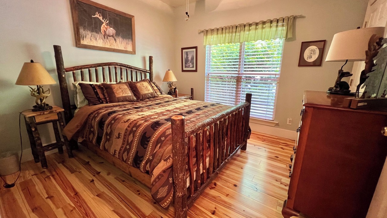 Photo of Others in Dillard