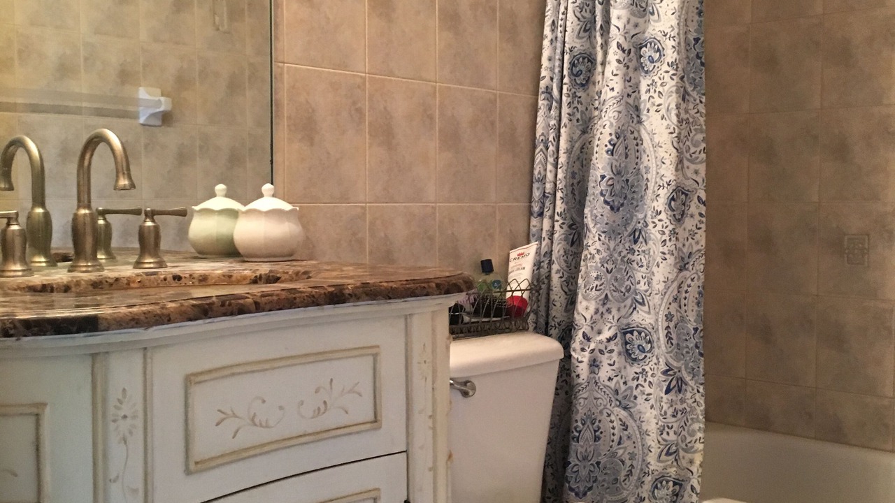 Photo of Bathroom in Homestead