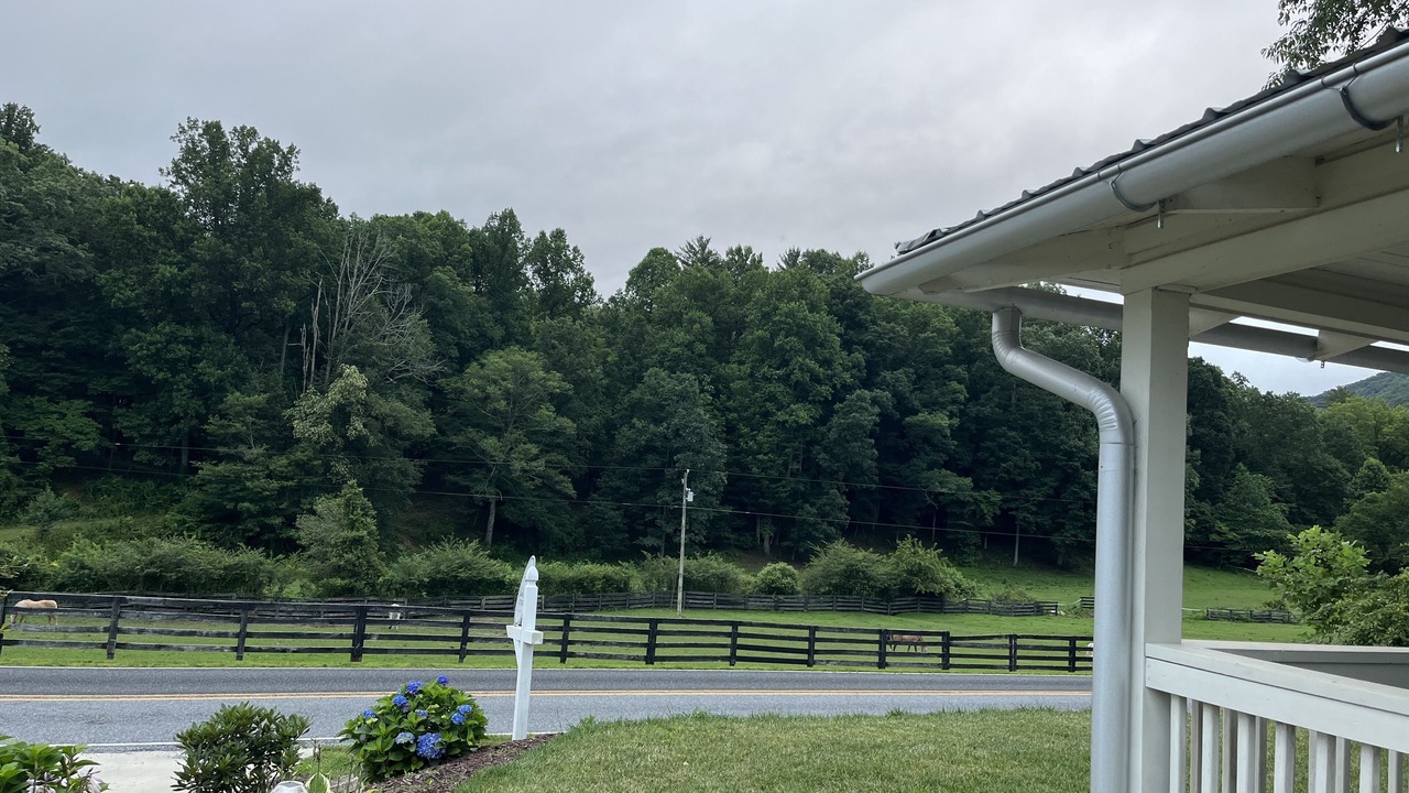 Photo of Outdoor in Hendersonville