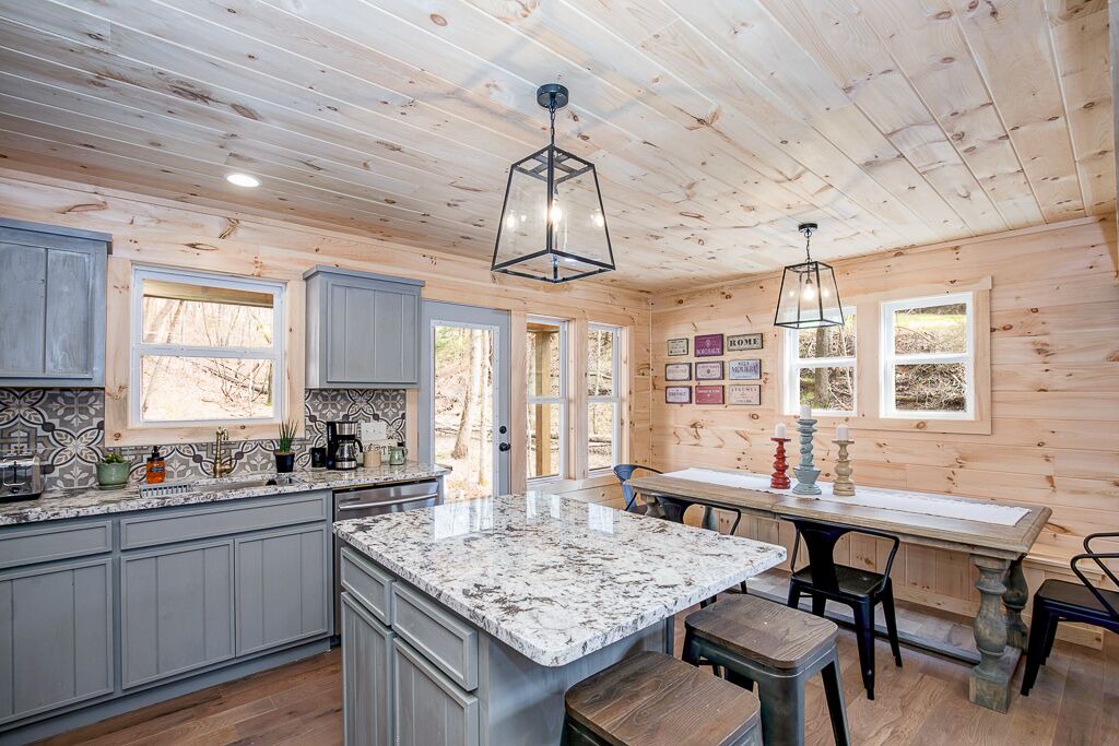 Photo of Kitchen in Dahlonega