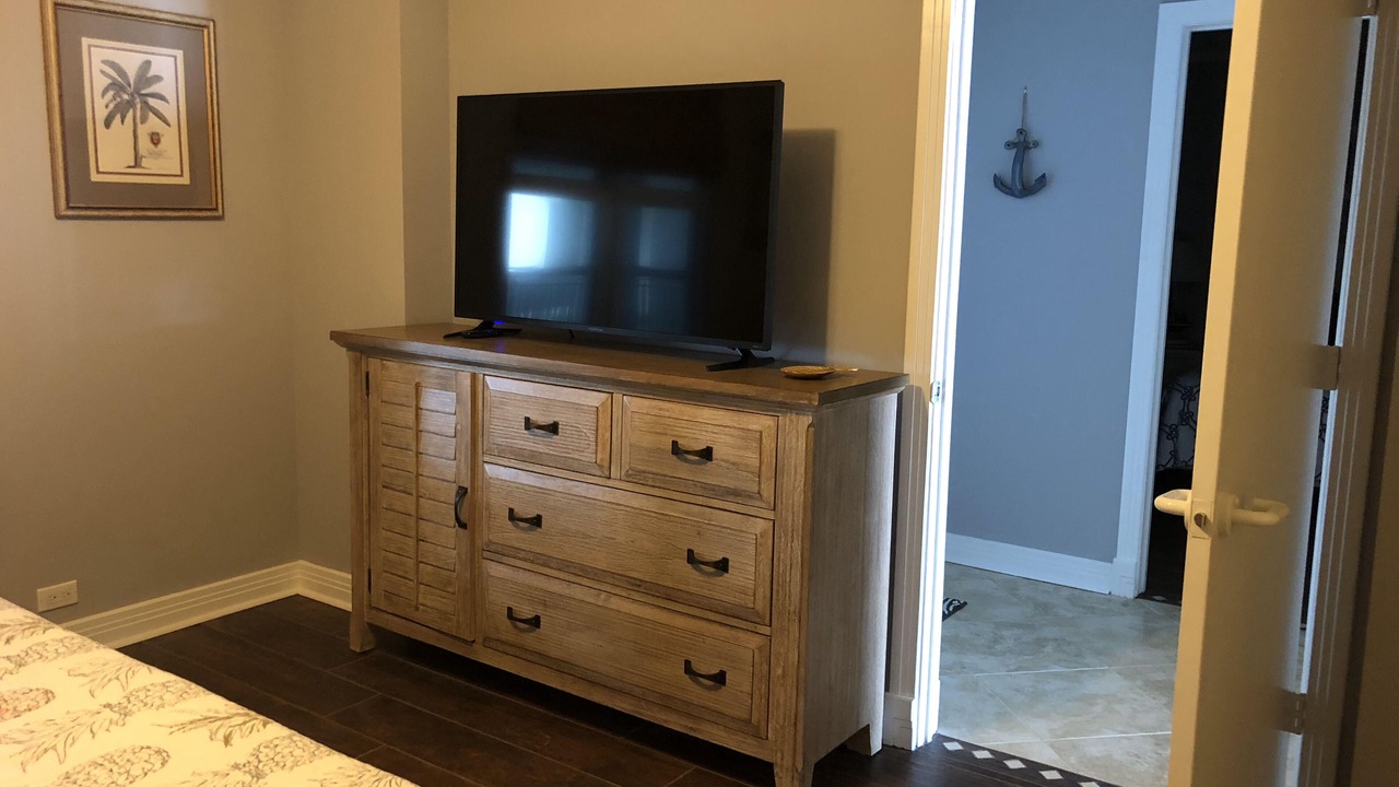 Photo of Bedroom in Navarre Beach