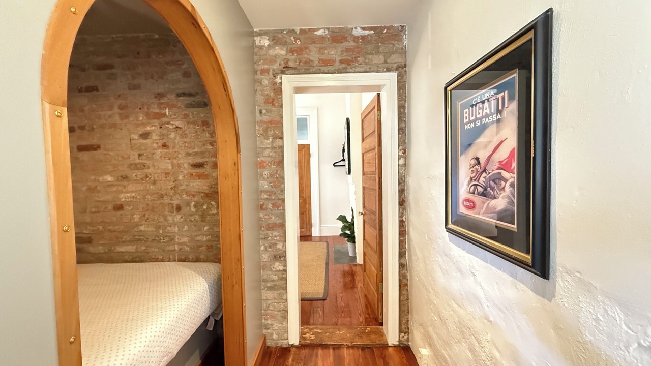Photo of Bedroom in Lower Garden District