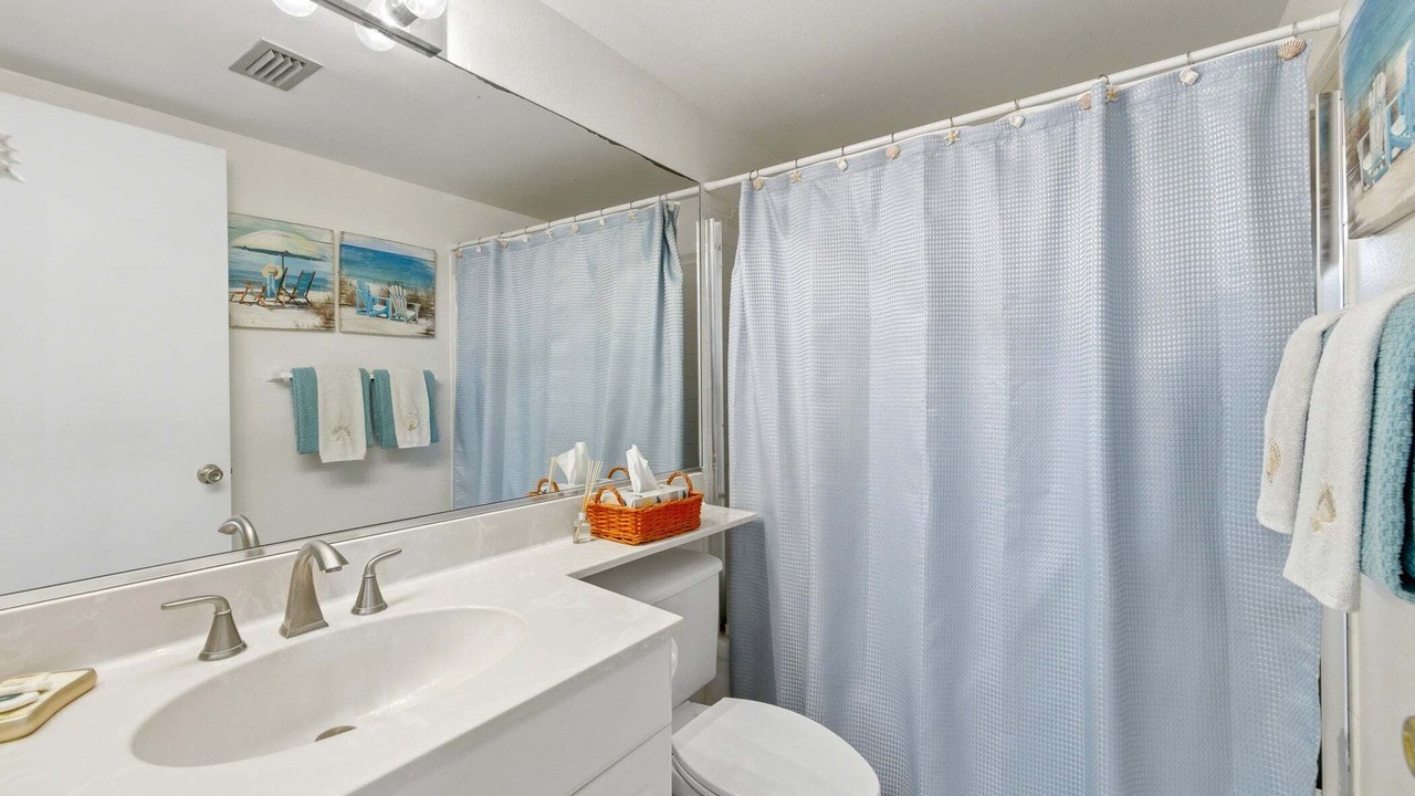 Photo of Bathroom in New Smyrna Beach