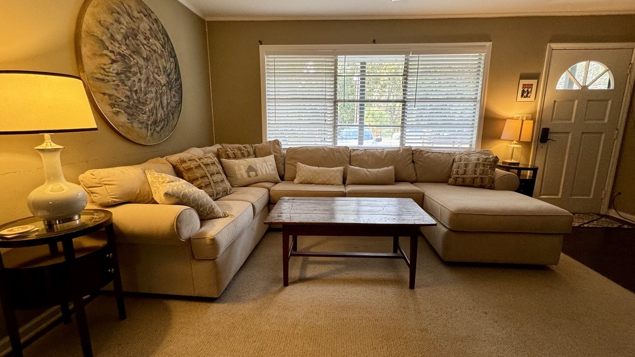 Photo of Livingroom in Olde Town