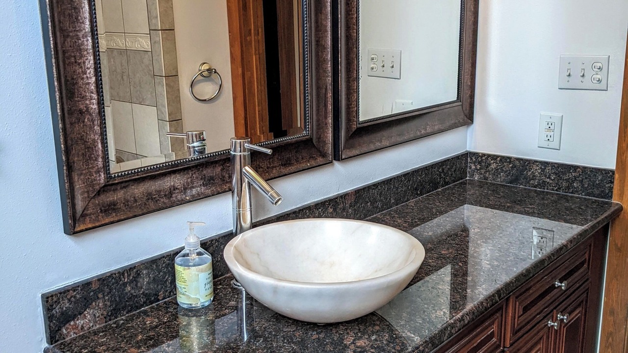 Photo of Bathroom in Mid-City