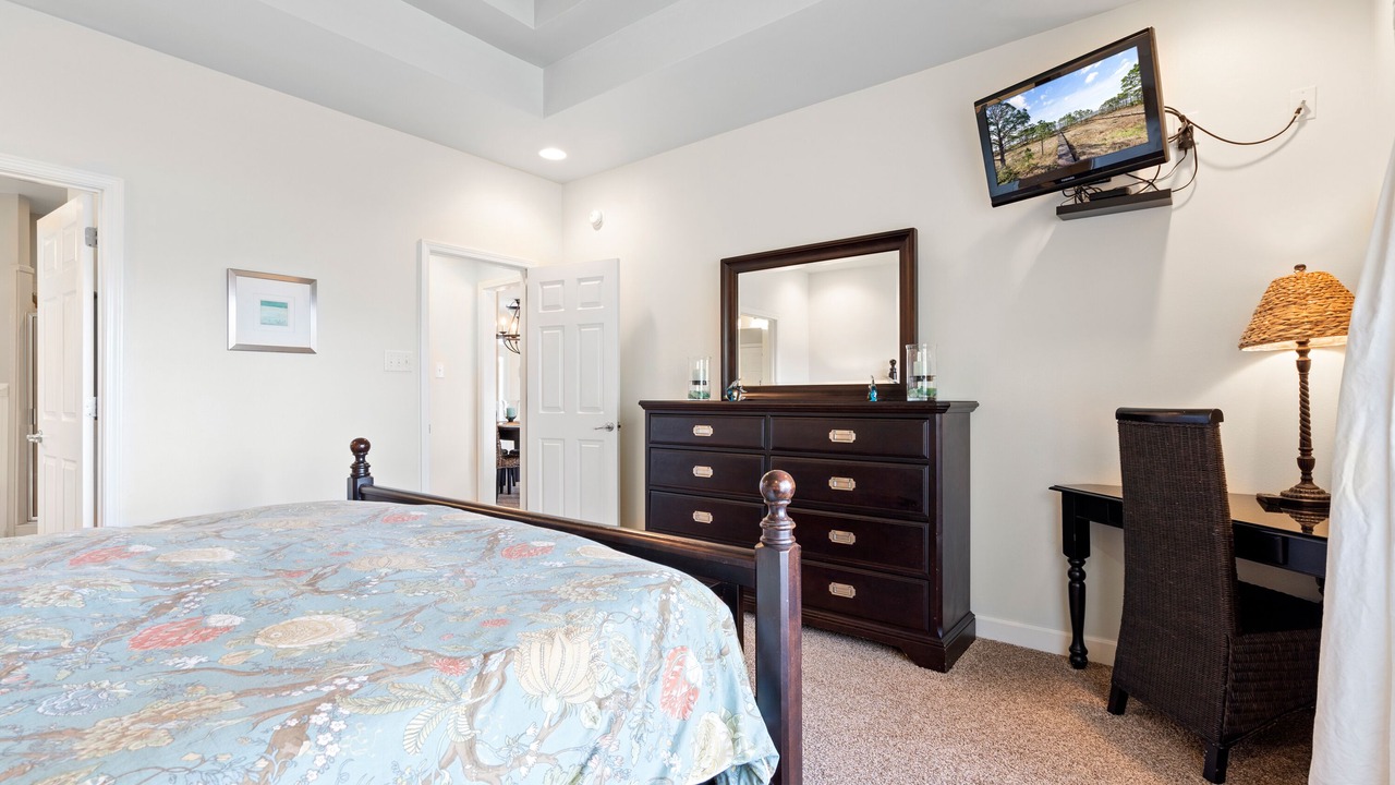 Photo of Bedroom in Dauphin Island