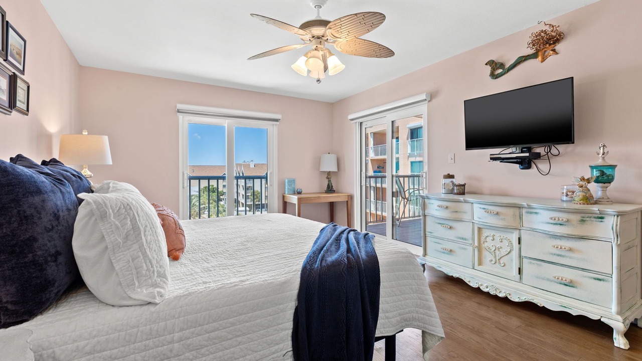 Photo of Bedroom in Indian Rocks Beach