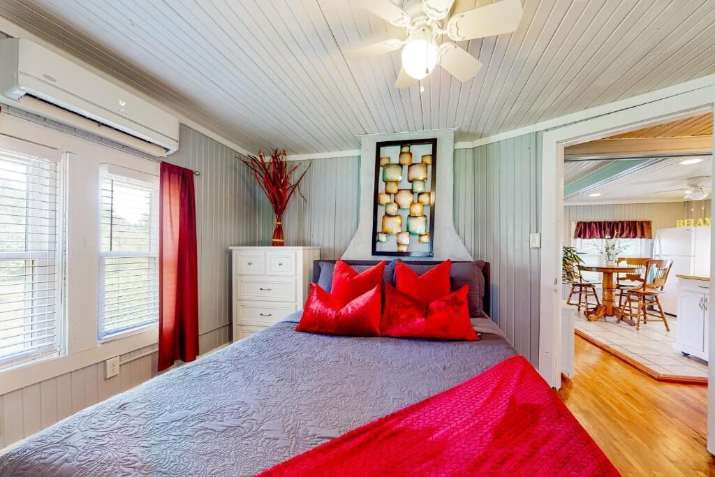 Photo of Bedroom in Horse Shoe