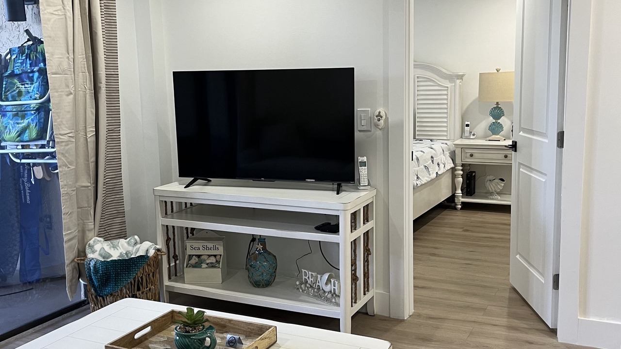 Photo of Livingroom in Fort Pierce Shores