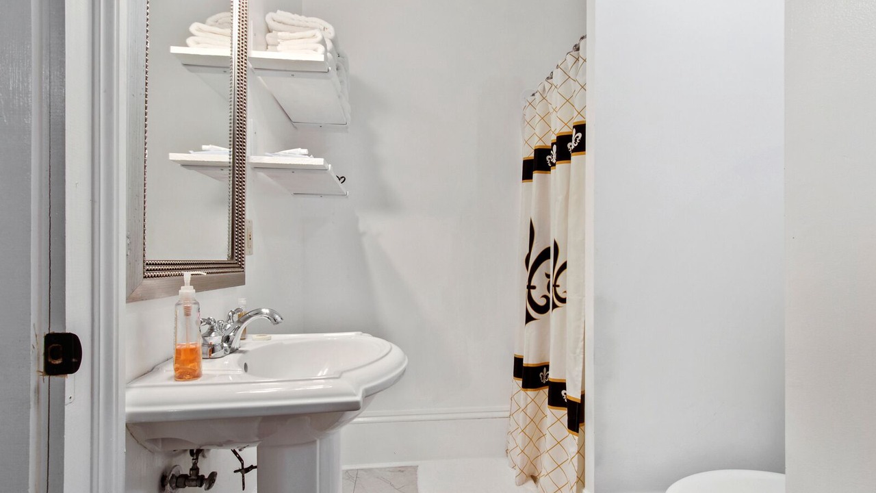 Photo of Bathroom in Faubourg Marigny