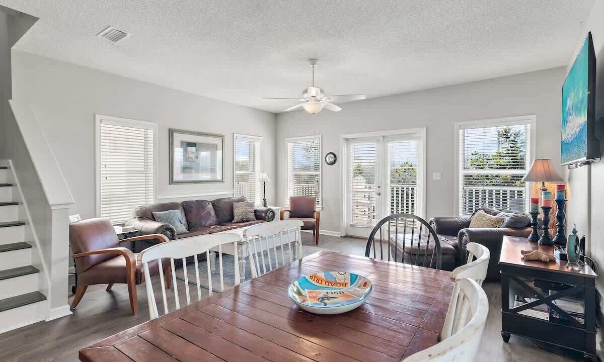 Photo of Livingroom in Seacrest