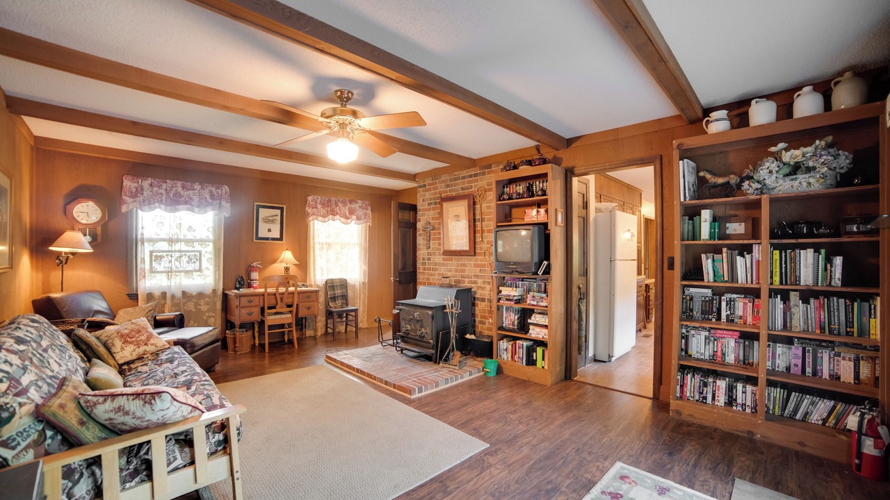 Photo of Livingroom in Dayton