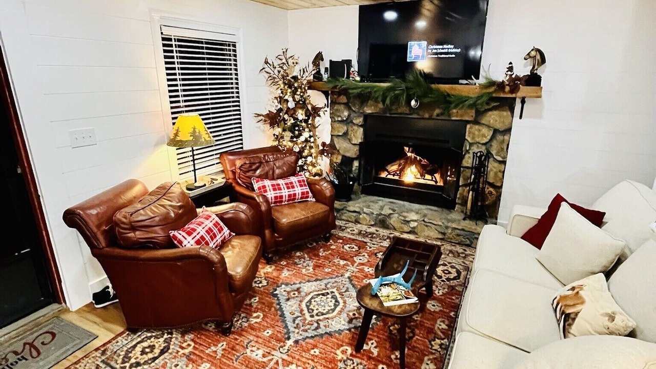 Photo of Livingroom in Sky Valley