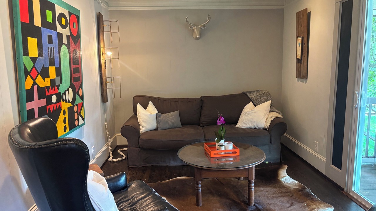 Photo of Livingroom in Roswell
