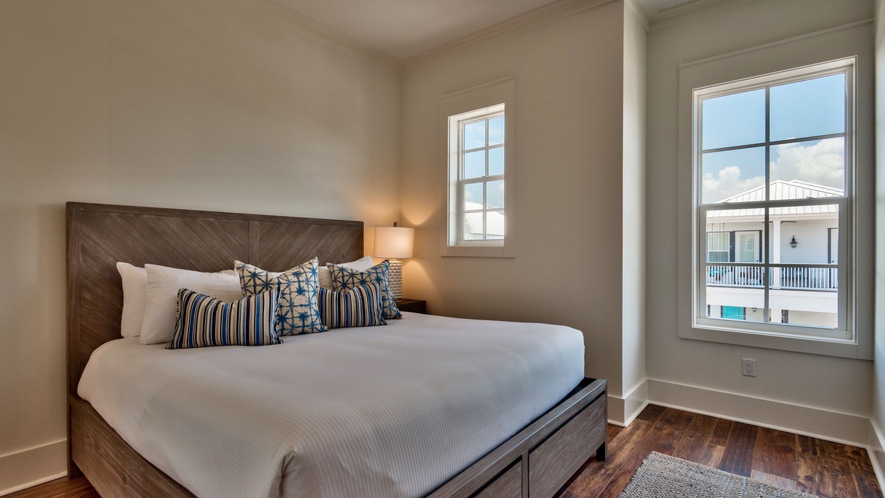 Photo of Bedroom in Seacrest Beach