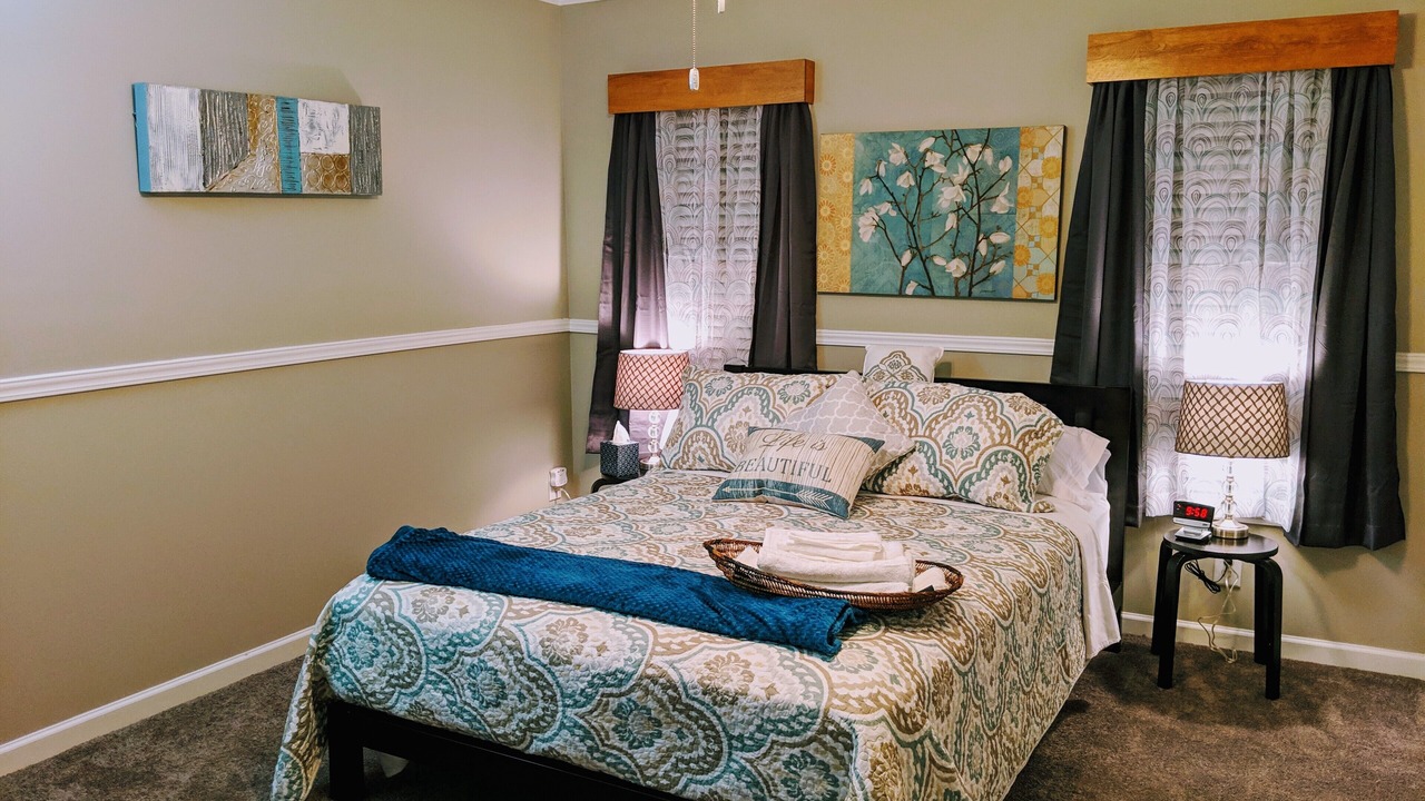 Photo of Bedroom in Stone Mountain