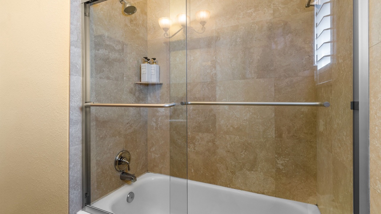 Photo of Bathroom in Del-Ida Park Historic District
