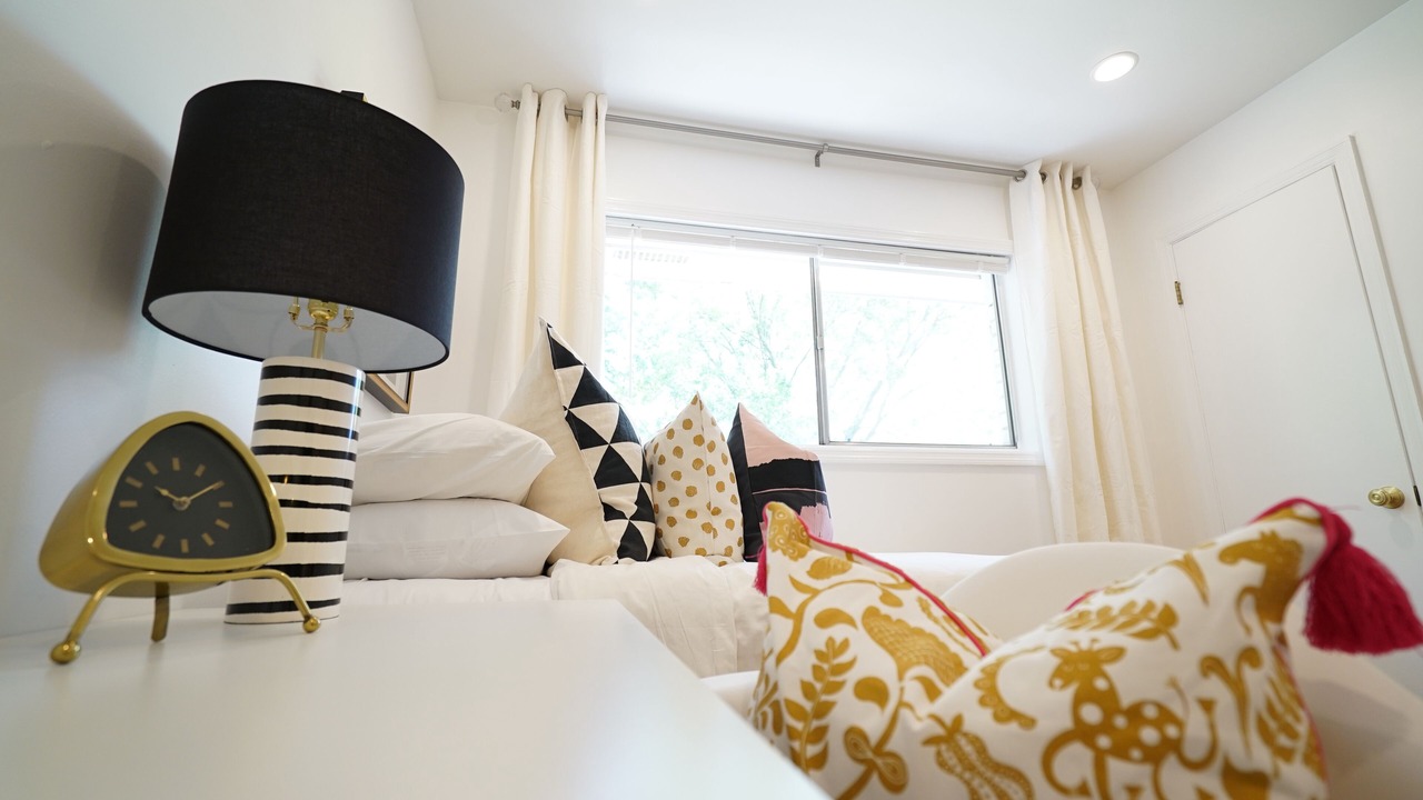 Photo of Bedroom in East Side