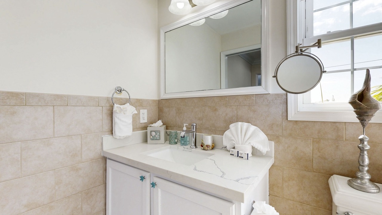 Photo of Bathroom in Cross Key Waterways