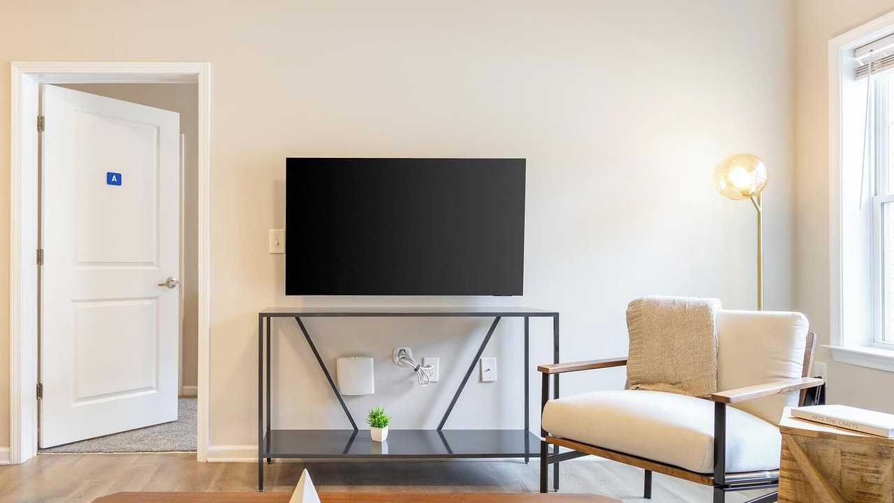 Photo of Livingroom in Valley Falls