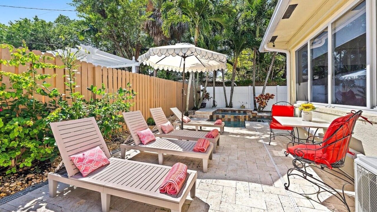 Photo of Outdoor in Northwood Shores