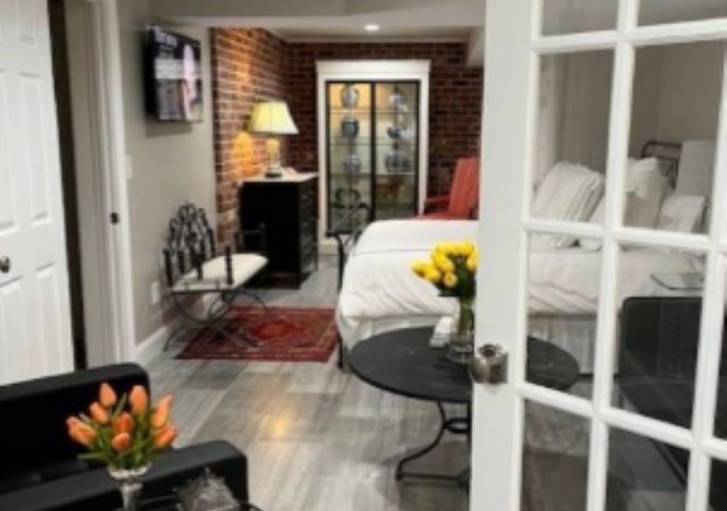 Photo of Bedroom in Garden Hills
