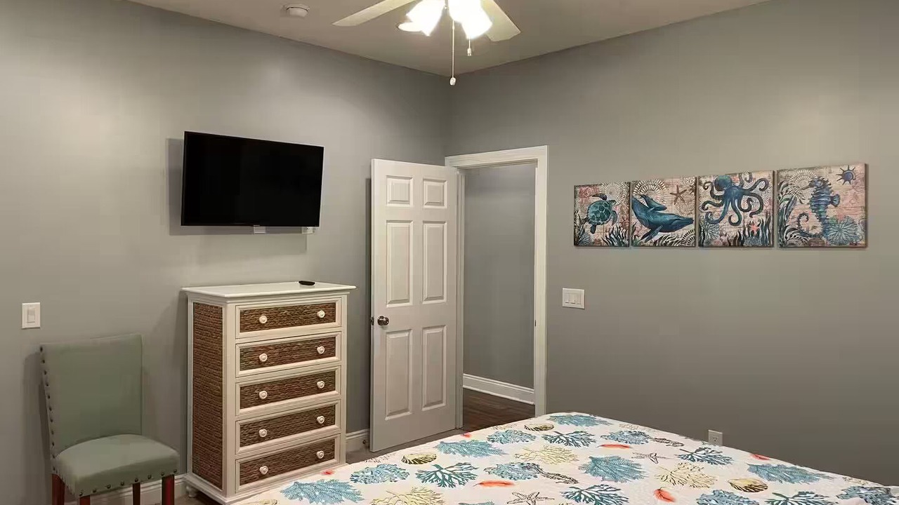 Photo of Bedroom in Bahama Beach