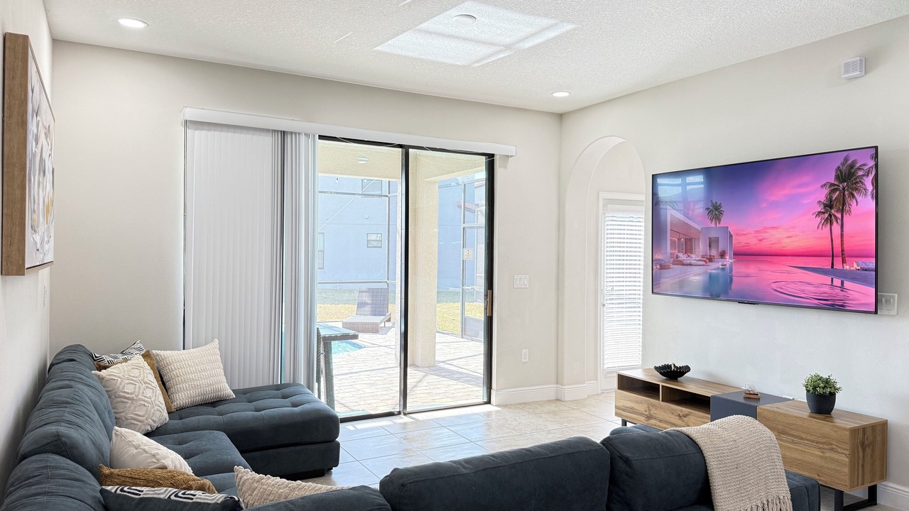 Photo of Livingroom in Haines City