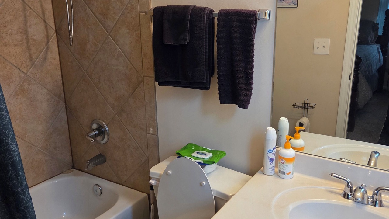 Photo of Bathroom in Lithonia