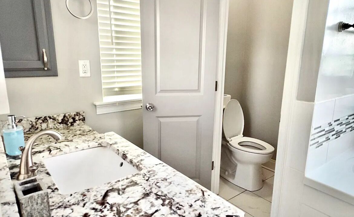 Photo of Bathroom in Broadmoor