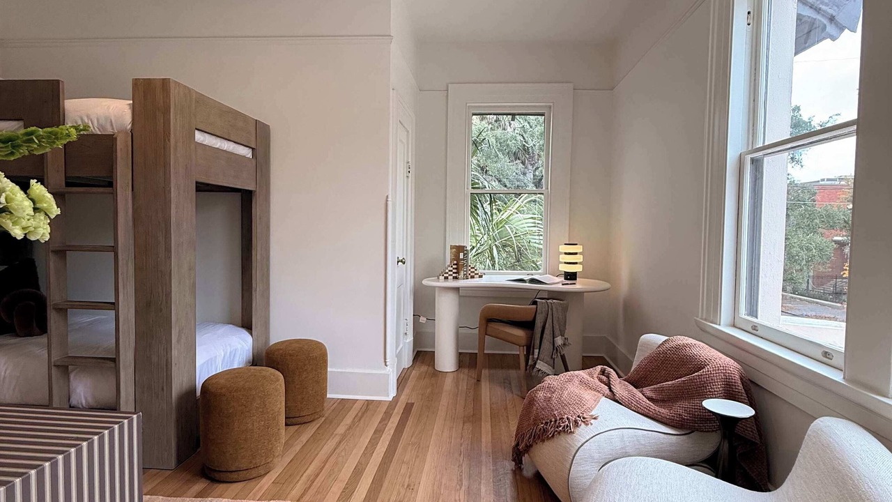 Photo of Bedroom in Thomas Square