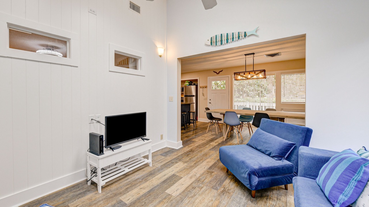 Photo of Livingroom in St. Simons Island