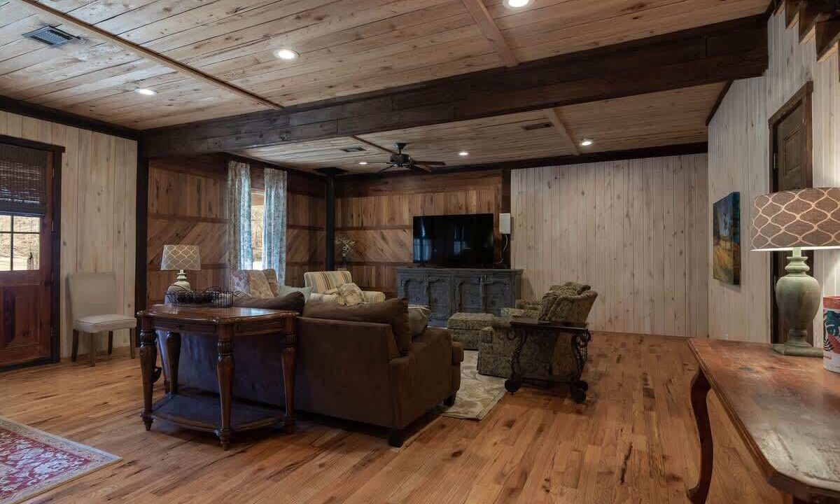 Photo of Livingroom in Taylor