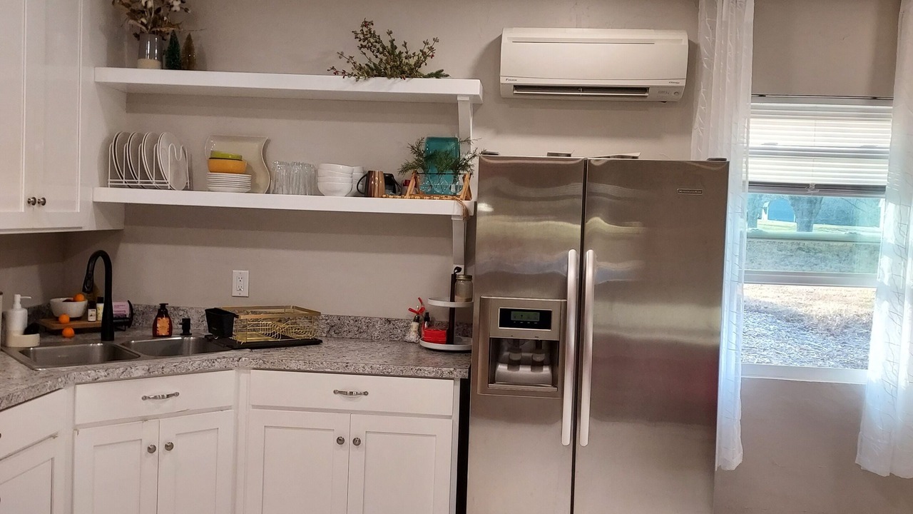 Photo of Kitchen in Abbeville