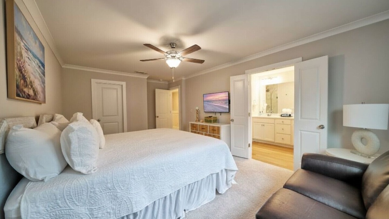 Photo of Bedroom in Panama City Beach